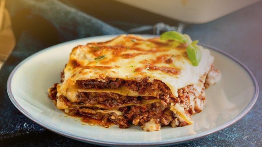 Rapid Layered Goodness: Beef Lasagna