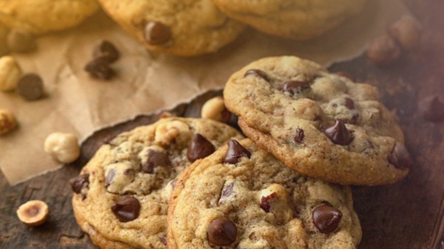 Best Soft and Chewy Chocolate Chip Cookies Recipe