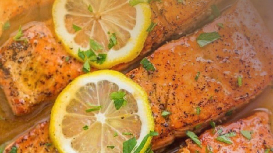 Dive into Our Lemon-Infused Salmon Delight