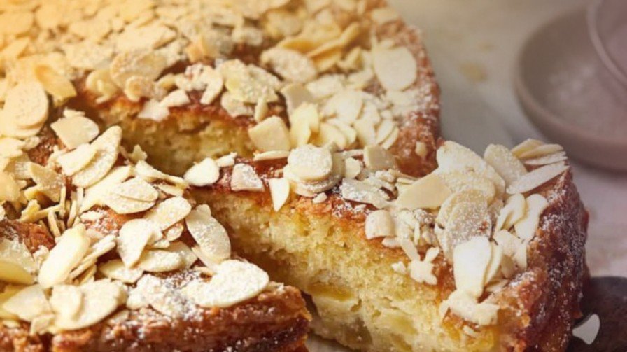 French Apple Cake Extravaganza Awaits